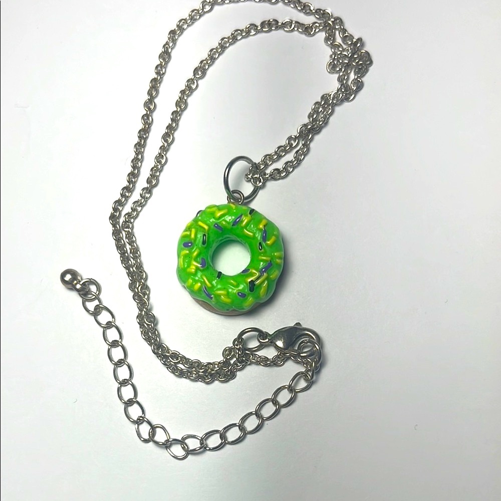 Green Donut Pendant Necklace